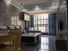 漳浦城区漳浦城区房子新装修,家具齐全全新的,通风性良好,拧包入住,有车库,出租房源真实图片
