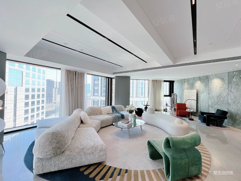 国贸精装现房,随时可以看房,梵悦108二手房,2200万,2室2厅,2卫,206