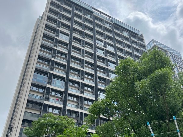 广州南沙横沥越秀明珠天悦江湾明珠天悦江湾 3房3卫 高楼层 北向一线