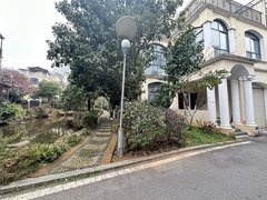 长沙开福广电中心急租湖南广电传媒基地 可做工作室 环境好 出行方便 随时看房出租房源真实图片