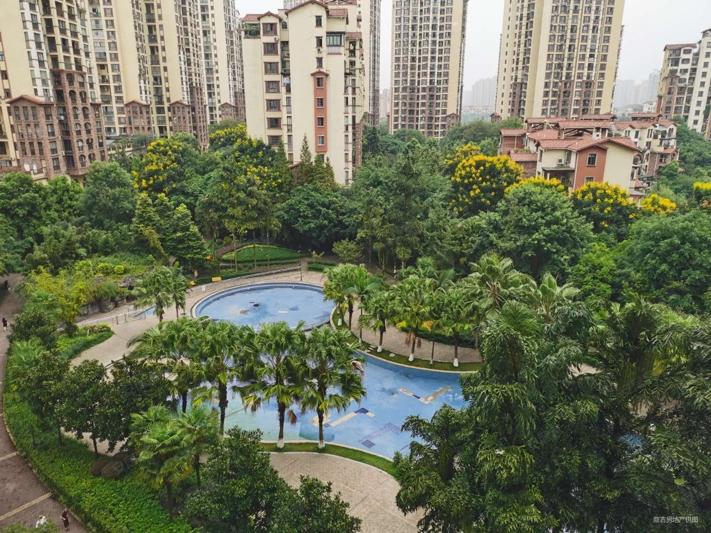 低于市场价拓新红城看湖买的时候都加了几万现在安心卖