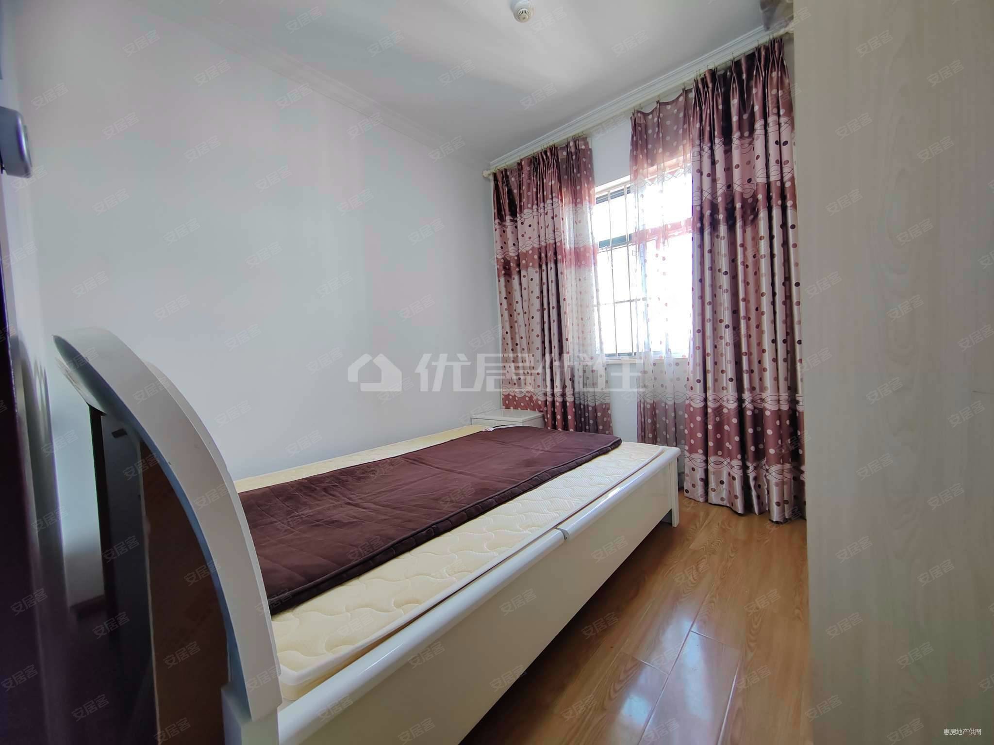 碧鸡名城(1期)  精装修 大3房 急售 看房方便 拎包入住