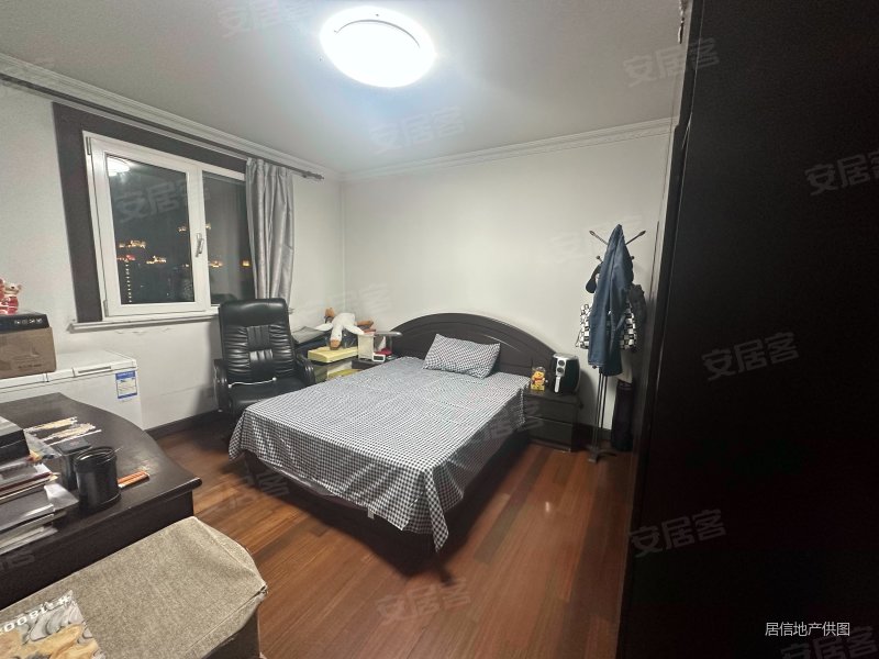 标准板房边套全明|内环内8号线西藏北路地铁口|高区景观,广盛公寓二手