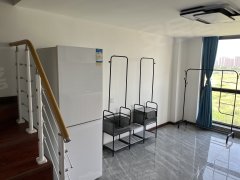 云河Park 1室1厅1卫  电梯房 精装修40平米