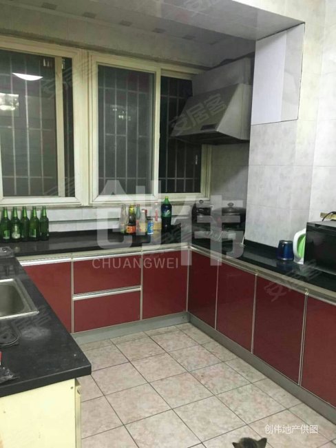 鑫海苑88平米82万好四楼层中