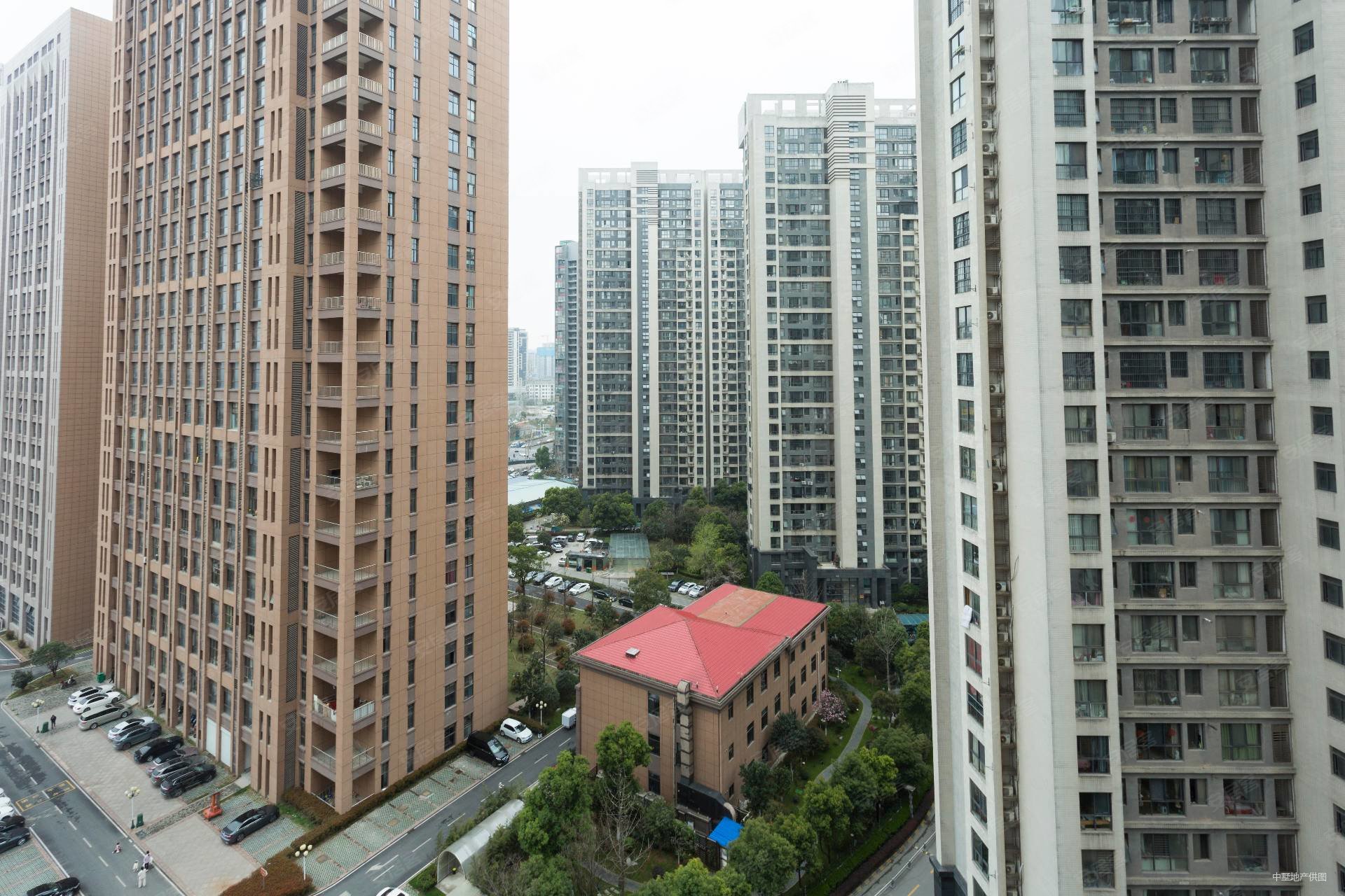 和昌都汇华府电梯房商业配套成熟医疗配套成熟朝南