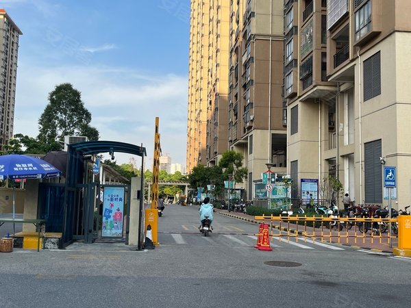 广州黄埔文冲瑞东花园广州租房单间近地铁可短租应届毕业生 可免押金