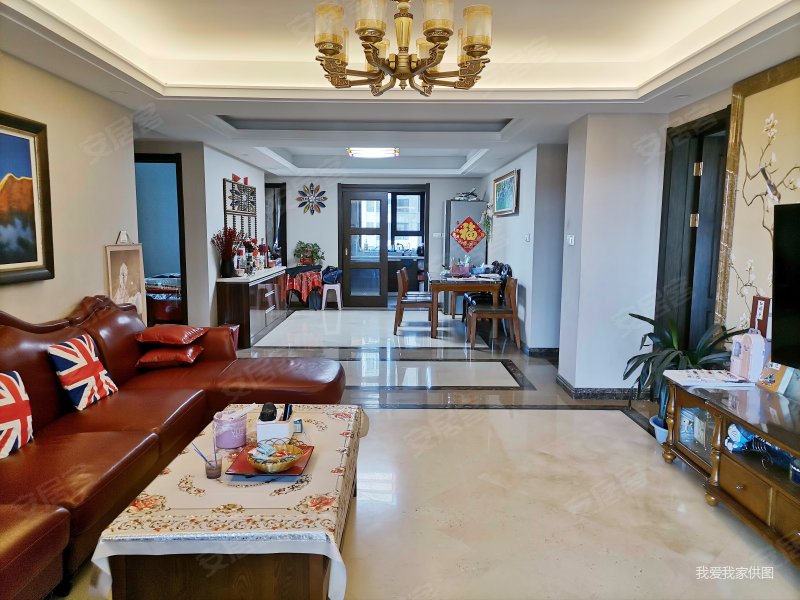 万科紫院新上四居室!小高层中间层二次精装修 房东诚出产权满二