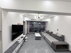 巴中巴州中坝实拍 王府井旁 全新 精装4居 电梯 拎包入住出租房源真实图片