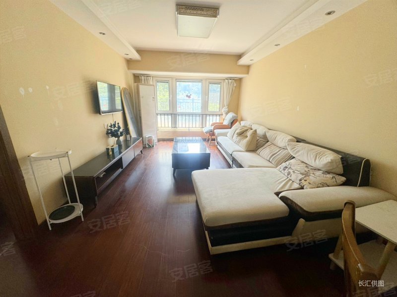 华府国际 双卫格局 带院子楼下带房间精装修 南北通透