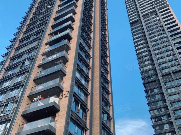 深圳南山前海颐湾府急!