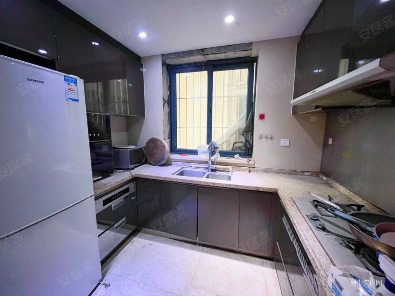 御景名门三房两厅一卫南北对流带入户花园