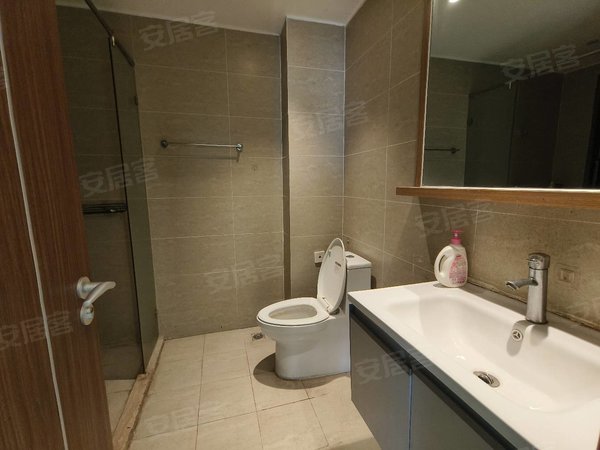 三亚崖州崖城镇保利崖州湾保利听海精装三居室家具家电齐全拎包入住随时看房出租房源真实图片