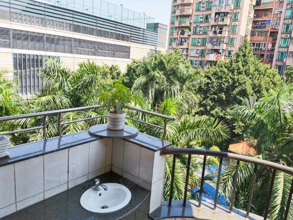 广州白云新市海德花园百信广场旁 海德花园精装两房 地段好 价格优惠