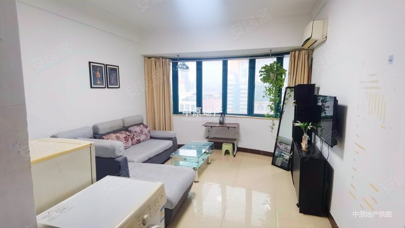 性价比高 新达城公寓 一房一厅 楼层适中