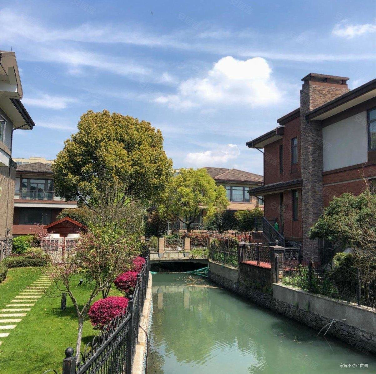 钱湖比华利别墅