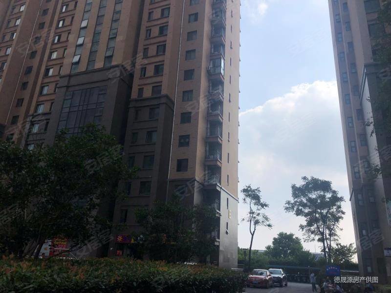 昆山城东地铁口出 精装一室 真实照片 投资自住都划算,隆祺丽景国际