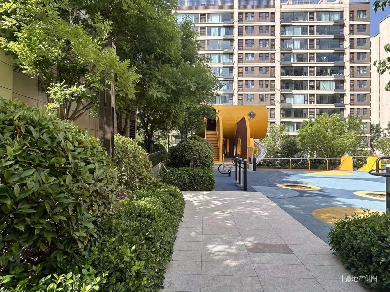 济南房产网>济南二手房>历城二手房>小清河二手房>中海九樾府800_600