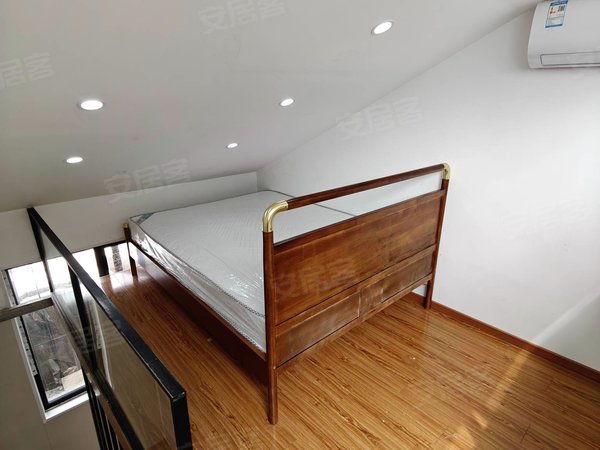 北京西城金融街蒲州巷4号金融街 丰盛医院 白塔寺 平房精装复式 独立