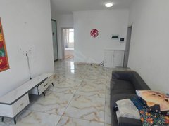 通化东昌石油化福湾国际，1100包取暖物业费，电梯14楼，75平，两室一厅出租房源真实图片