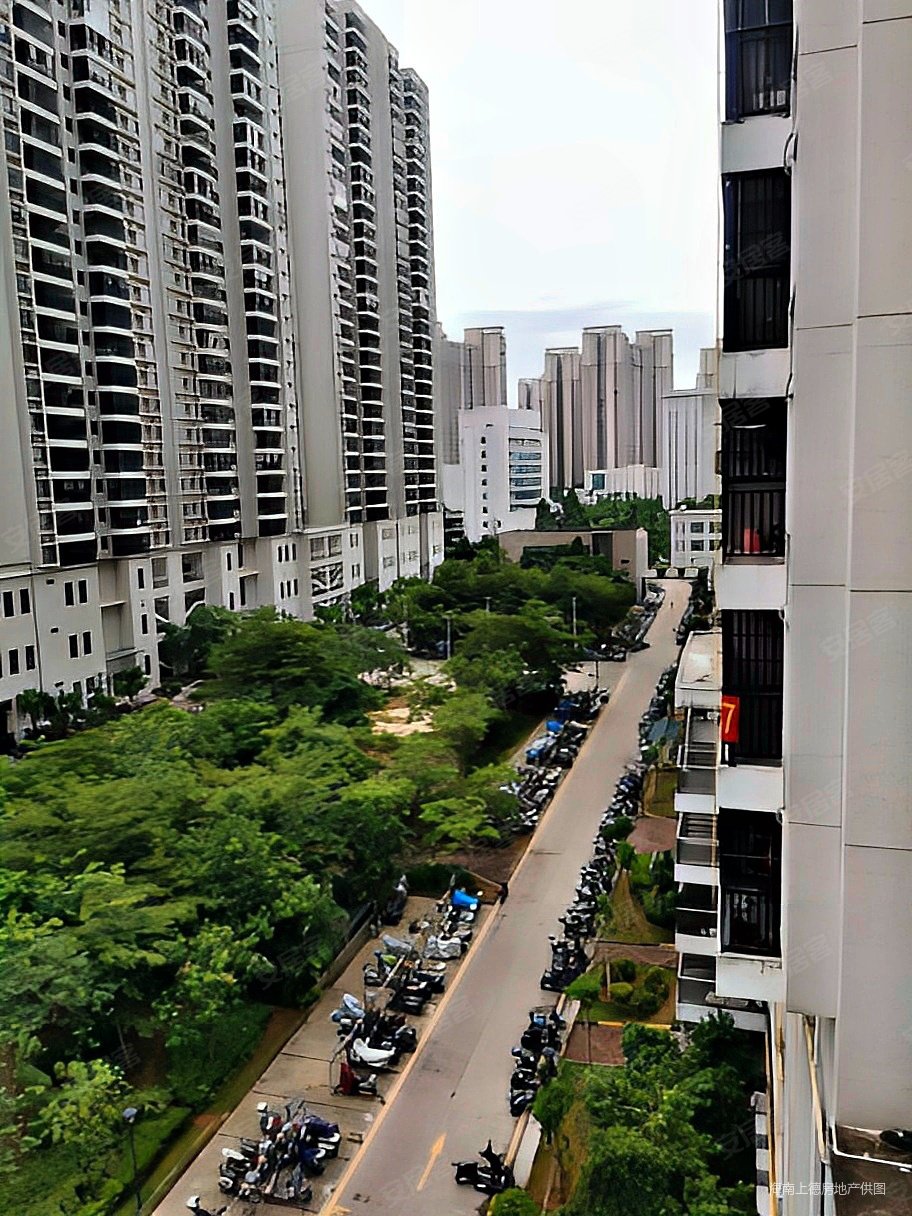 满二精装,盛贤景都二手房,139万,3室2厅,1卫,74平米-海口安居客