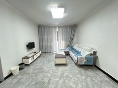 宜城华龙中心宜城城区康桥 两室两厅精装 房子干净整洁 户型和采光好出租房源真实图片