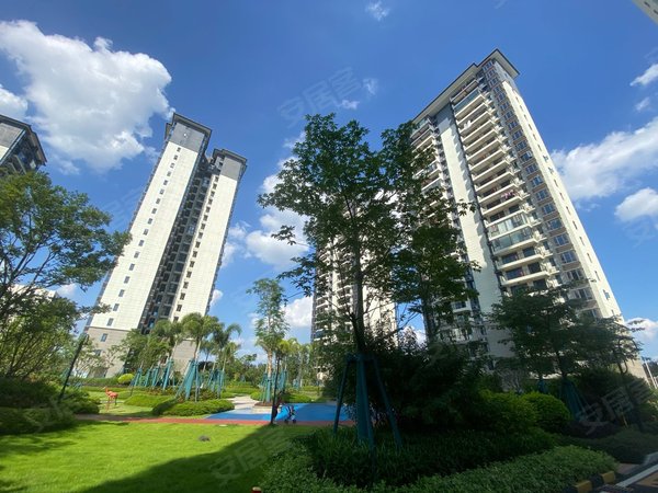 南宁兴宁三塘南宁碧桂园时代城南宁碧桂园时代城 3室2厅2卫出租房源