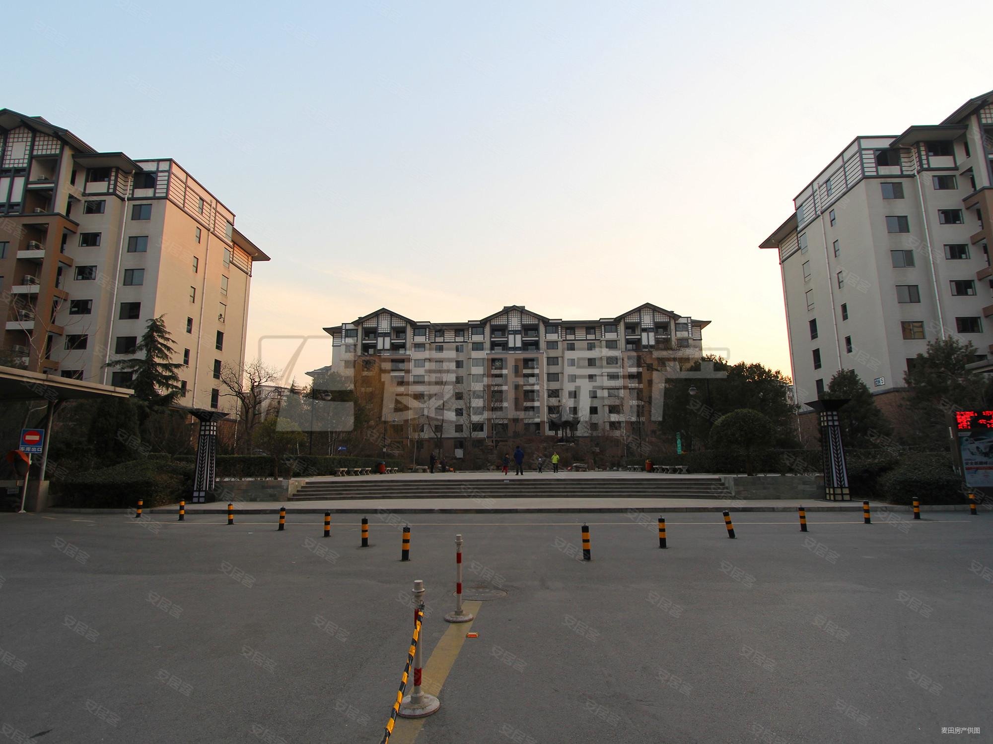 乐府江南2室2厅2卫119.4㎡南北1150万