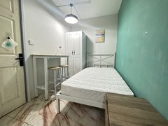 莘庄南广场 精装一室户 独立燃气厨房 独立卫生间阳台