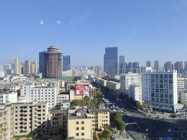 带露台 北京路穿心鼓楼地铁二号线 圆通山,盘龙租房-昆明58安居客