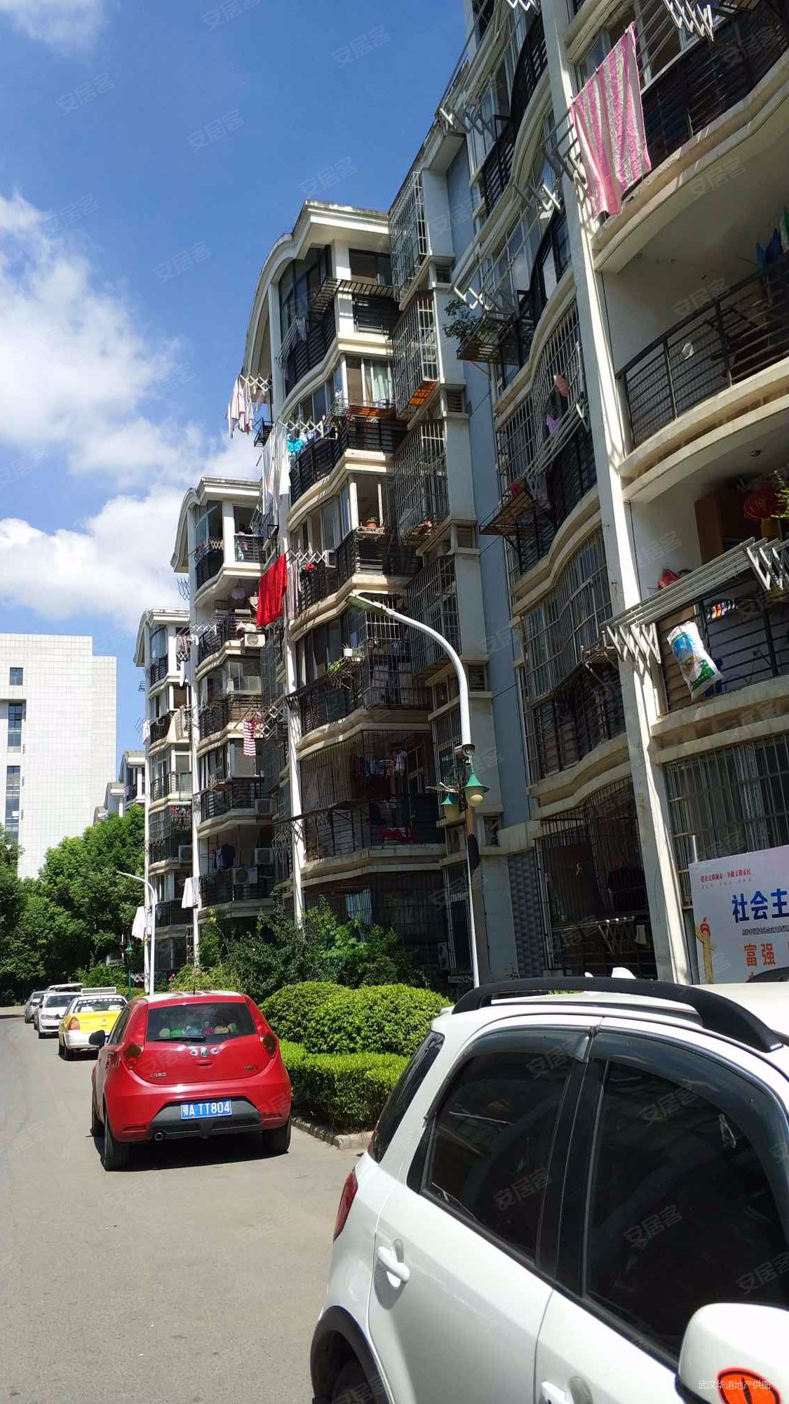 南北通透满五住房2室2厅天顺园十组团房东急置换