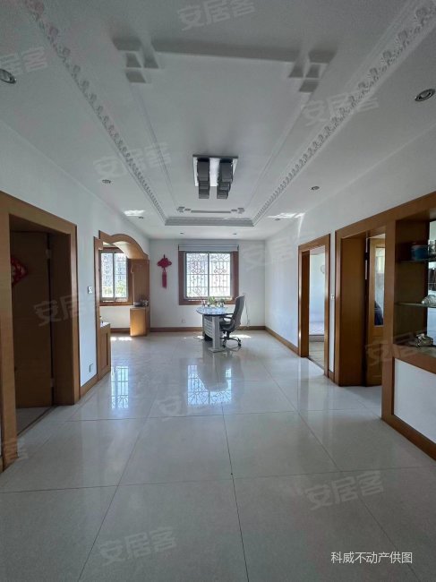 金鹰花园 家门口的食言  小区   精装干净清爽 全天光照