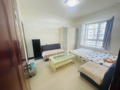 成都高新区南延线五根松地铁口,无中介可月付,毕业生免押金地铁直达。世纪城三街出租房源真实图片