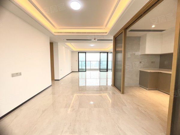 广州南沙金洲颐德湾尚颐德湾尚,高层大平层出租,一线江景,全屋中央