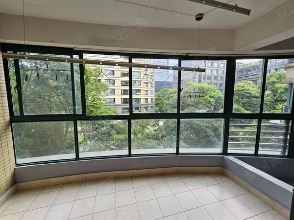 【多图】正中尚品庭院,拱宸桥租房,急租 运河上街旁 拱宸桥东地铁口