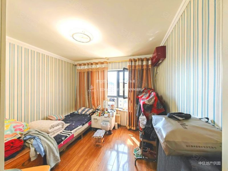 中润世纪广场西