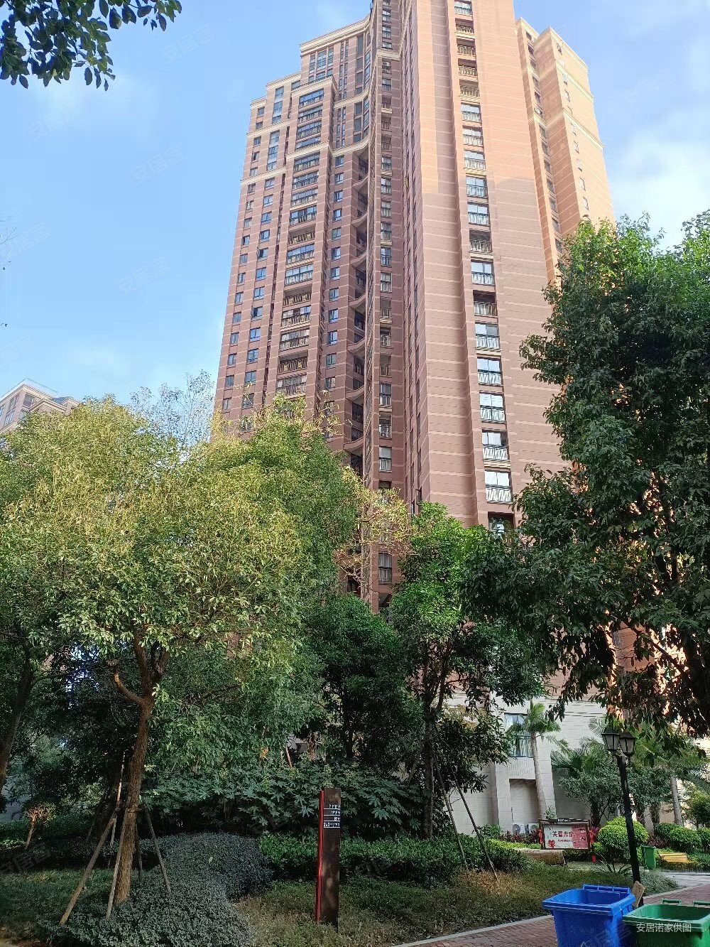 福州房产网>福州二手房>福清二手房>宏路环岛二手房>中庚紫金香山>