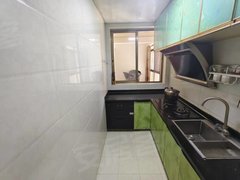 雅安雨城羌江南路熊猫绿岛精装套二拎包入住有空调年租年付出租房源真实图片