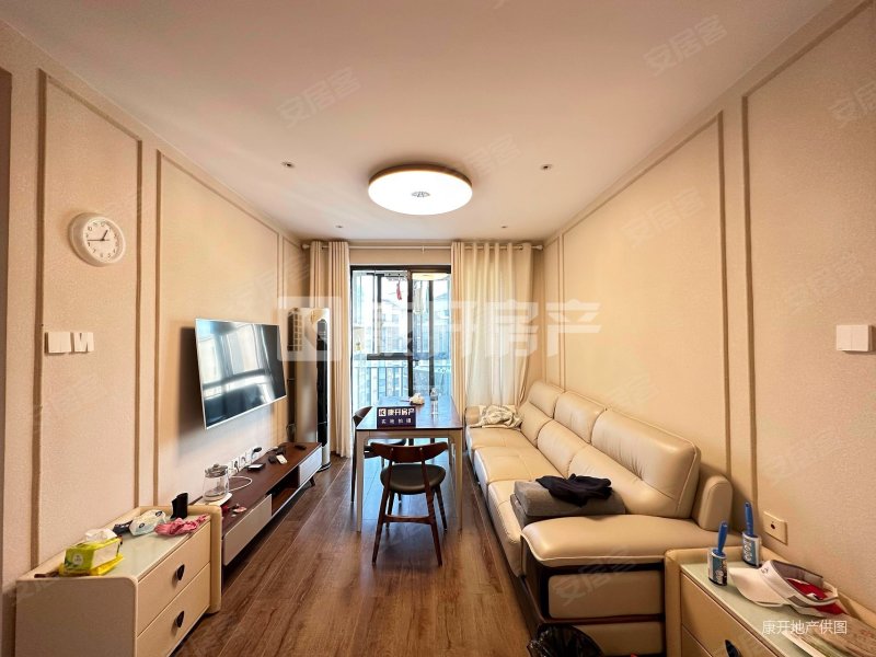 (南桥新城)(上海之鱼旁)(近金海湖站)(上恒贤崇实),合景万景峰(公寓住