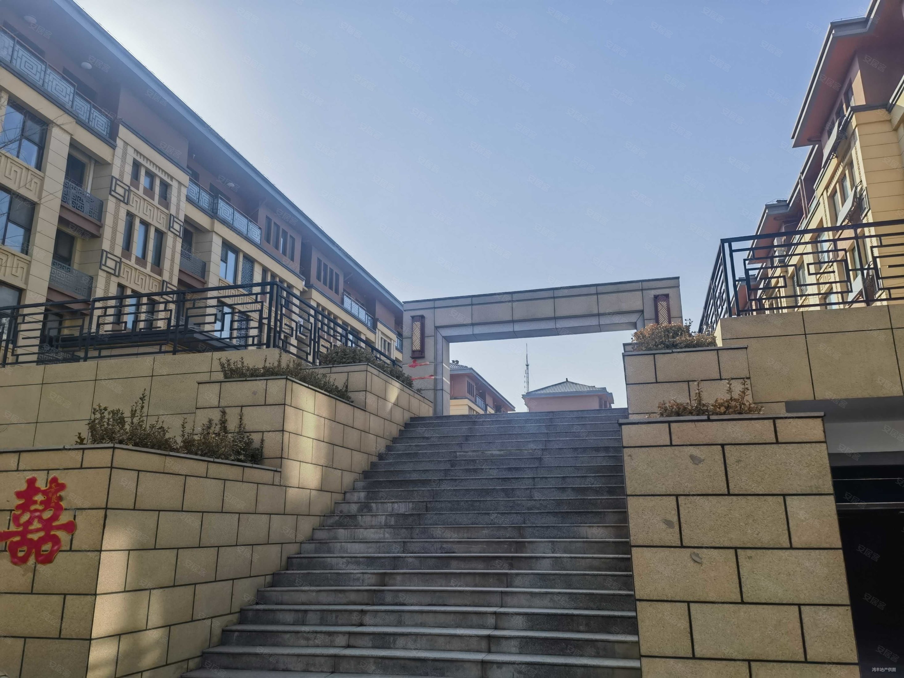 武定府小区4室2厅2卫153㎡南118万