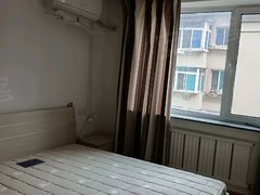 丹东振兴其它站前，二街附近步梯4楼精装两室，包取暖，有空调，设施齐全出租房源真实图片