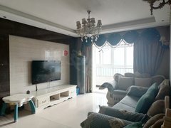 周口川汇中心城区莲花小学旁 中汇花园 温馨三室两厅 家私全齐 有燃气能做饭出租房源真实图片