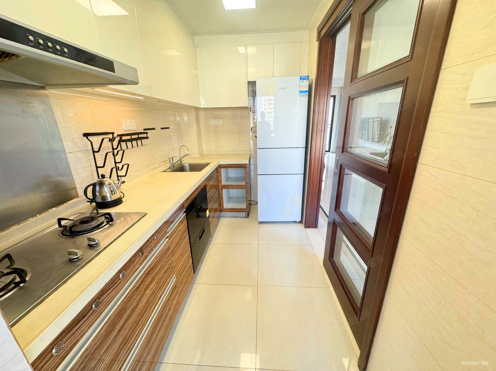 中海锦城3室2厅2卫112.64㎡南北175万