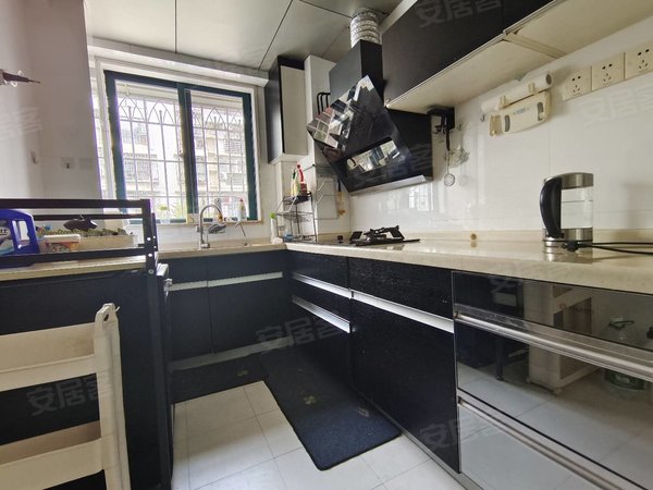 湖里中心小学旁特房华苑三房两厅两卫出租小区环境优美