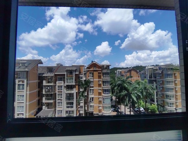 【多图】钰海山庄,兰埔租房,拱北富华里玖洲道旁钰海山庄精装一房一厅