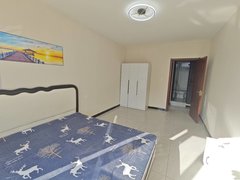 晋中榆次万达广场万达奥莱附近，朝南带阳台，可短租月付，随时看房，拎包入住出租房源真实图片