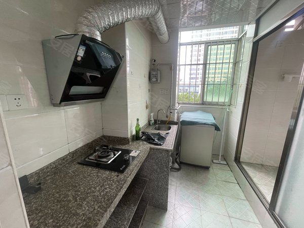 深圳坪山坪山盈富家园坪山高铁站燕子公园旁豪华装修1室1厅附近进出口