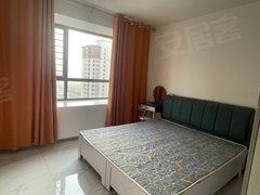 安阳文峰中环百货新一中旁,电梯4室,家具家电齐全,拎包入住,密码锁,随时看房出租房源真实图片