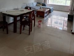 公主岭公主岭城区迎宾路金碧阁 三室一厅 下楼蓝海中学 岭西小学 家得乐超市出租房源真实图片
