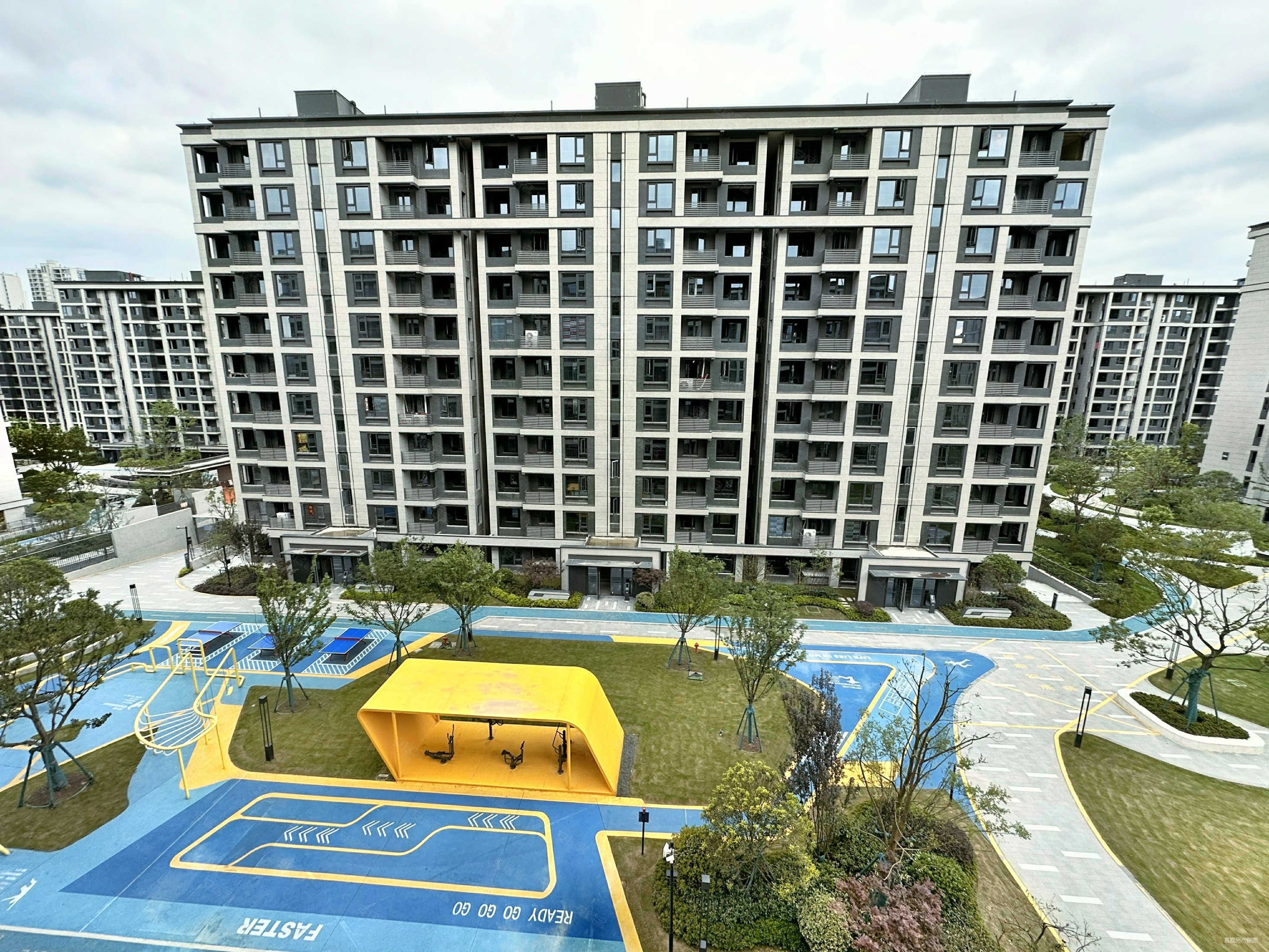 杭州房产网>杭州二手房>临安二手房>青山湖二手房>越秀星悦城(公寓